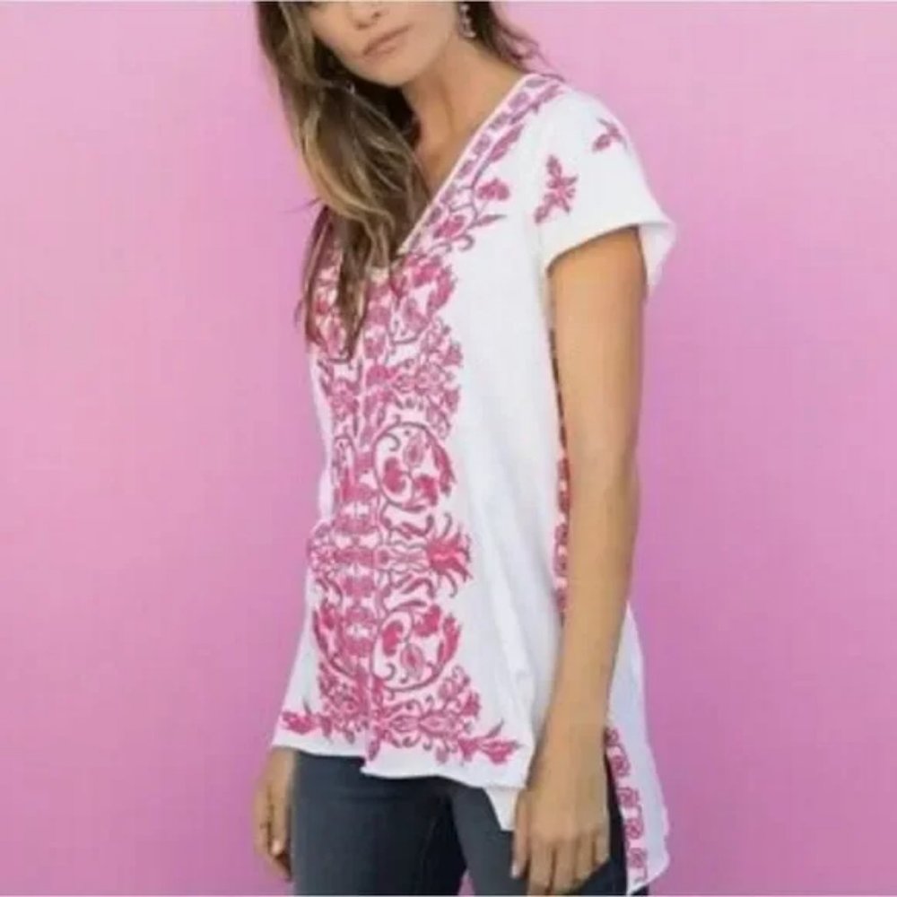 Johnny Was Baja Drape Top Short Cap Sleeve Cotton White Pink Embroidery Sz S